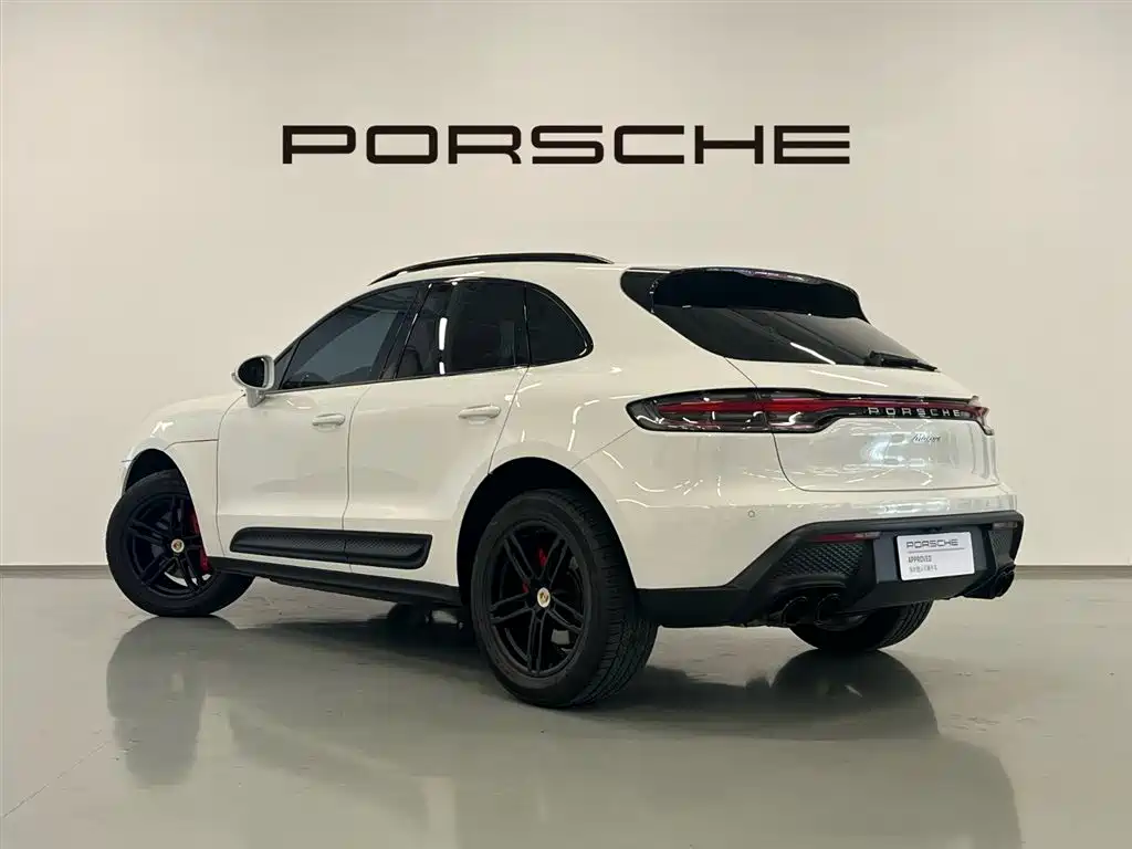 Porsche Macan 2023 — фото 3