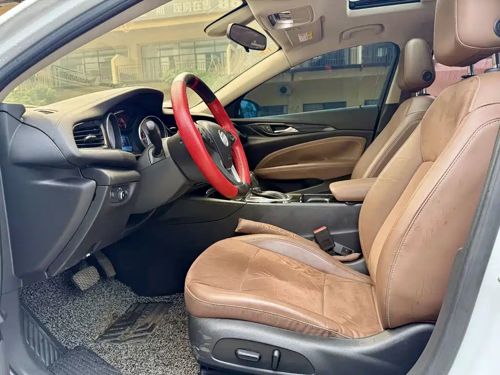 Buick Regal 2018 — фото 14
