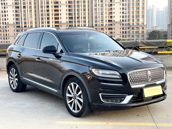 Lincoln Nautilus 2019