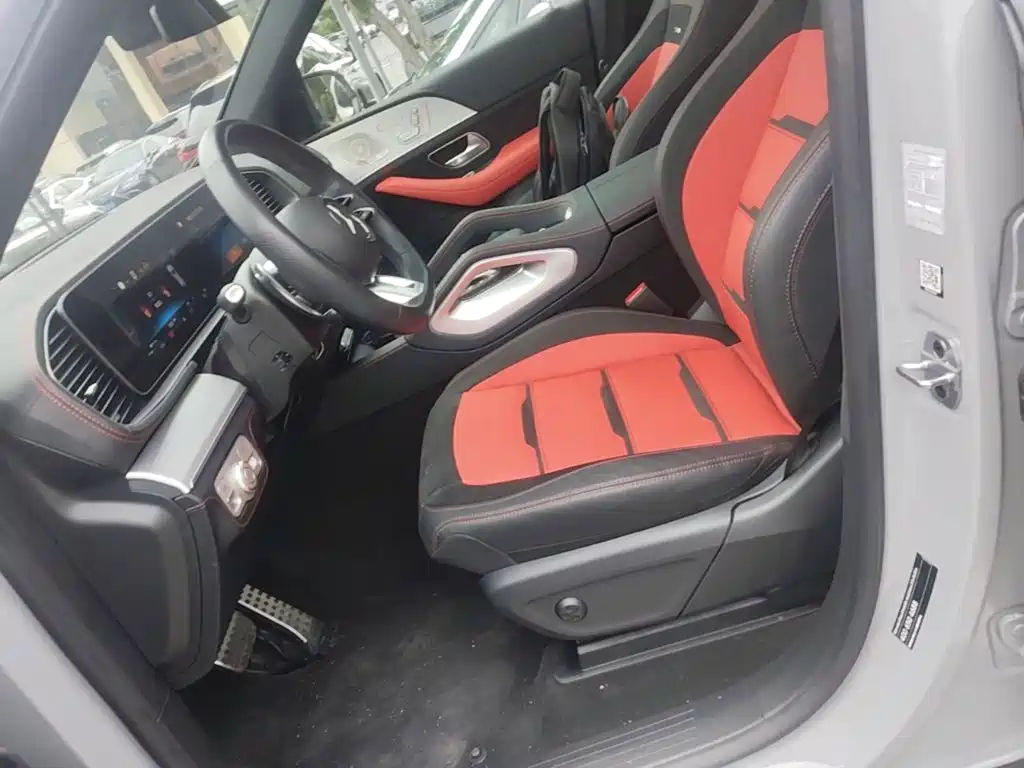 Mercedes-Benz GLE AMG 2024 — фото 22