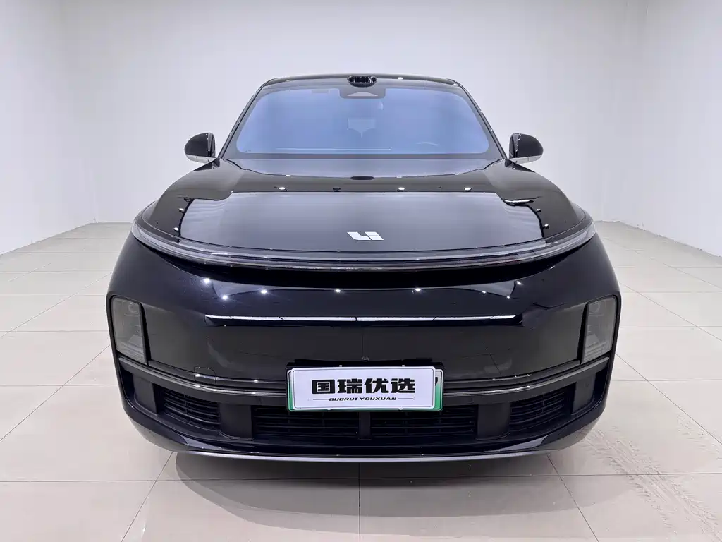 Li Auto Li L8 2025