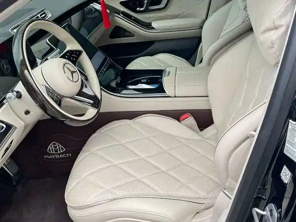 Mercedes-Benz Maybach S-Class 2023