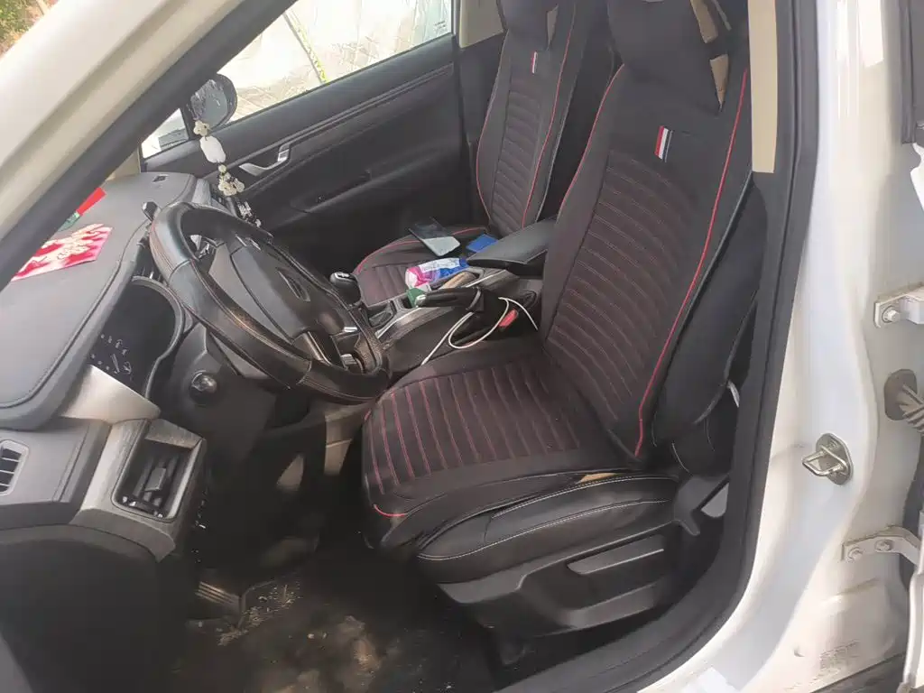 Geely Emgrand GS 2019 — фото 16