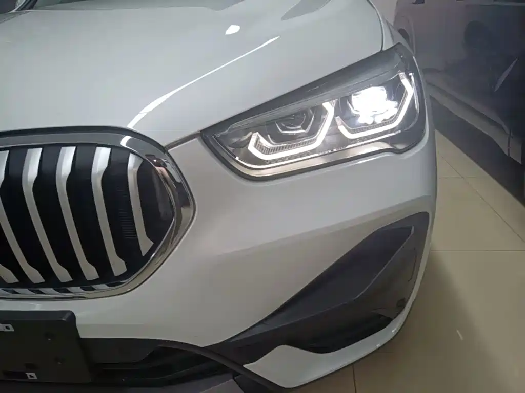 BMW X1 2022 — фото 24