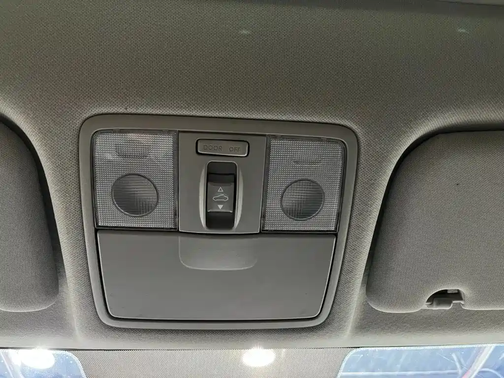 Kia KX1 2021 — фото 8