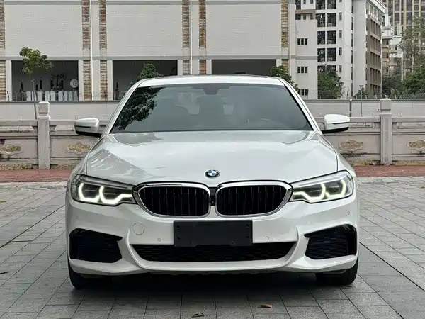 BMW 5 Series 2020