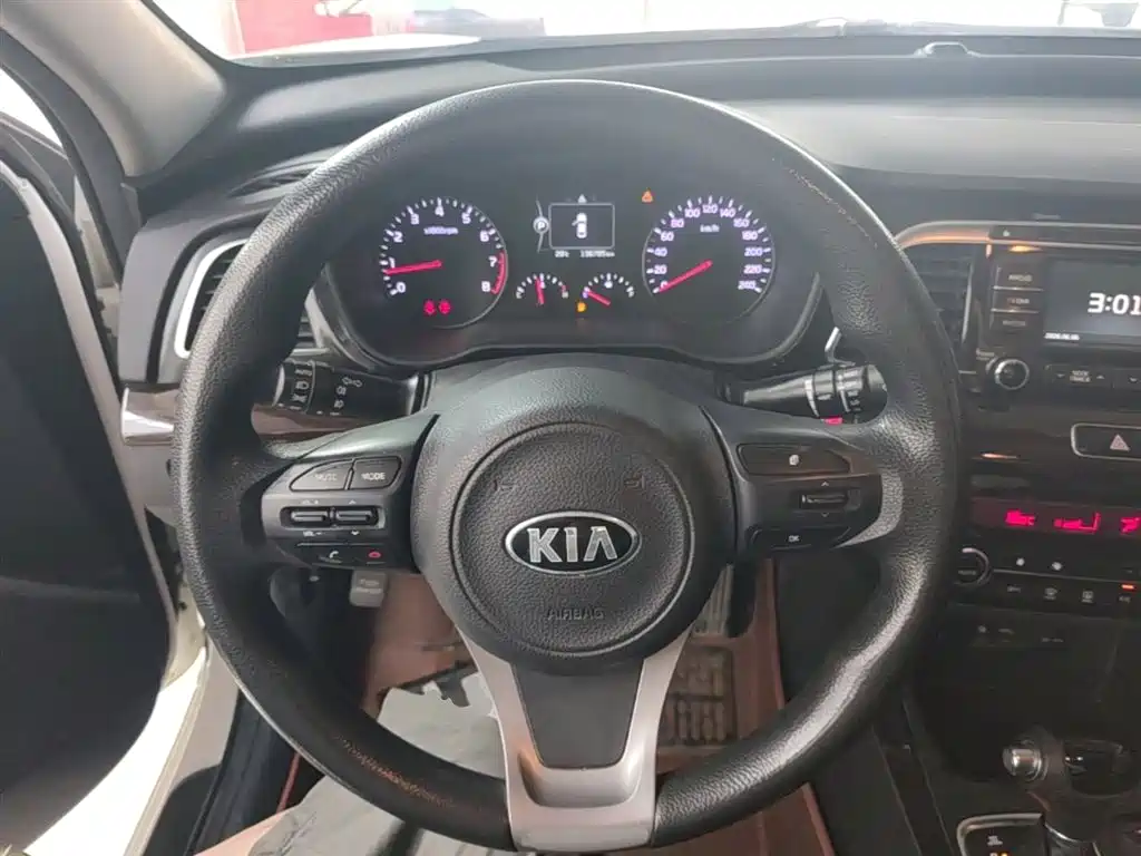 Kia K4 2015 — фото 11