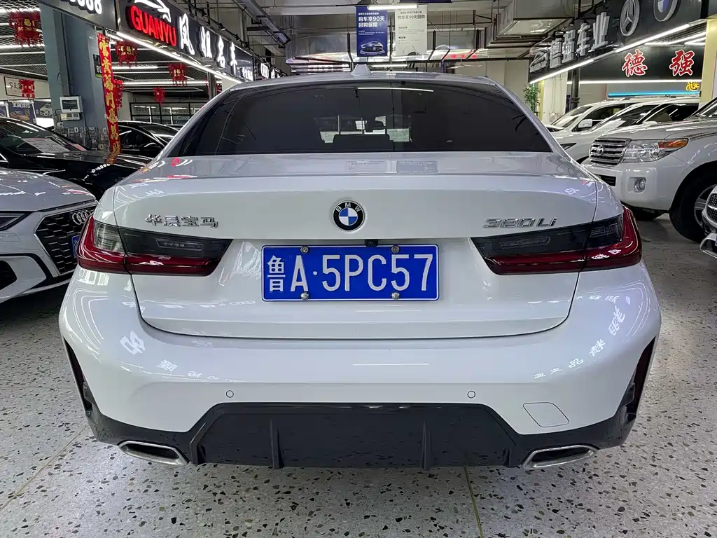 BMW 3 Series 2023