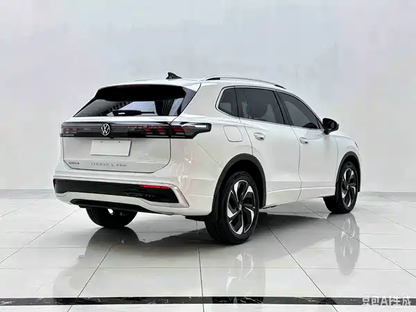 Volkswagen Tiguan L 2024