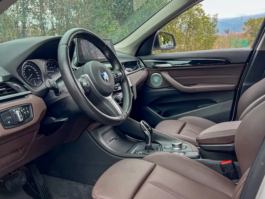 BMW X1 2021 — фото 12