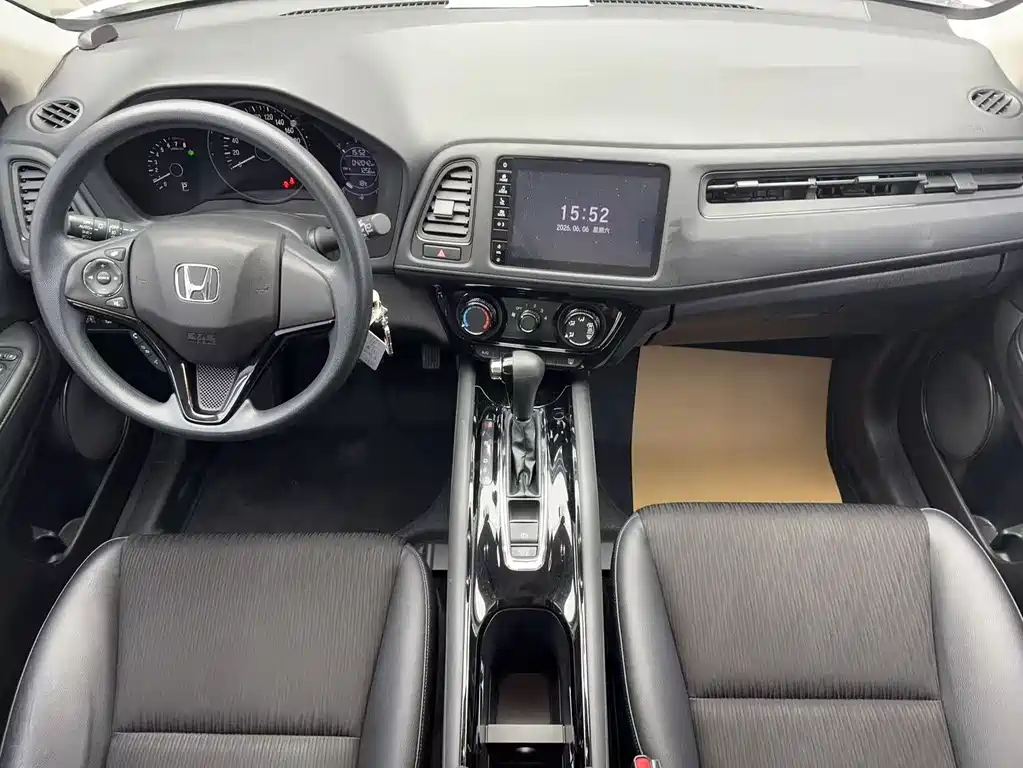 Honda Vezel 2022 — фото 18