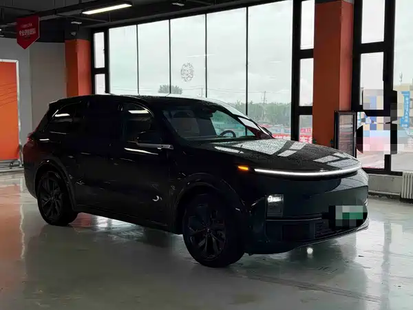 Li Auto L8 2023