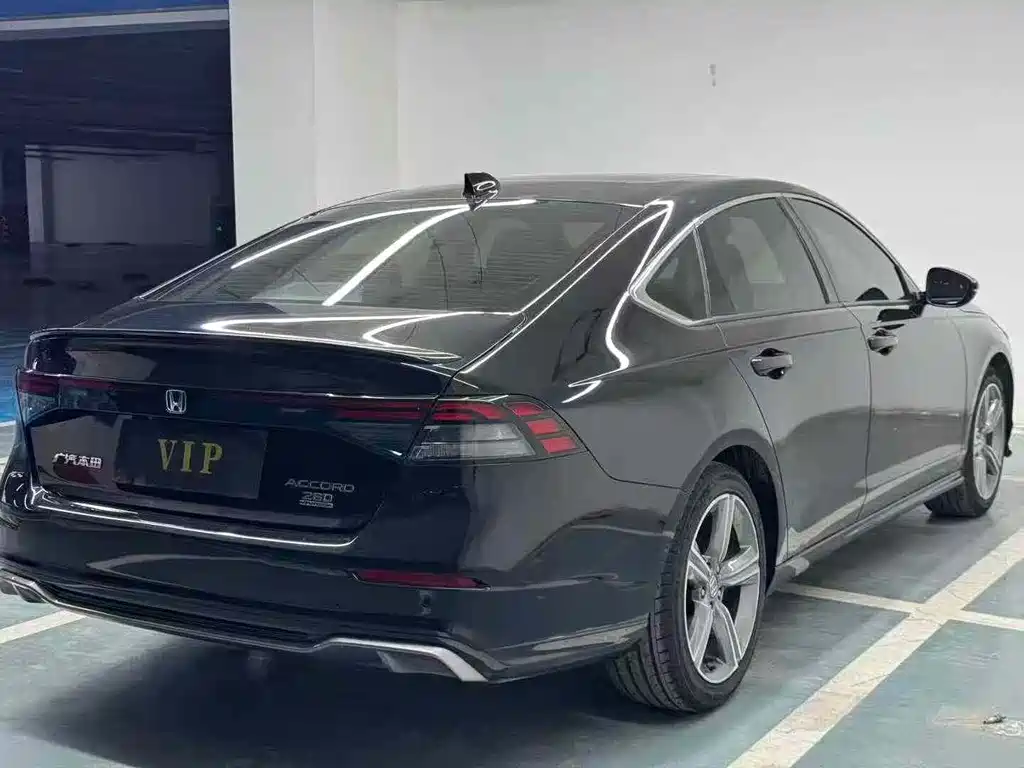 Honda Accord 2024 — фото 15