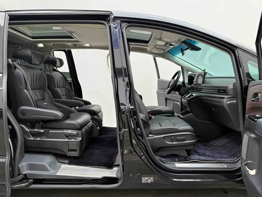 Honda Odyssey 2022 — фото 13