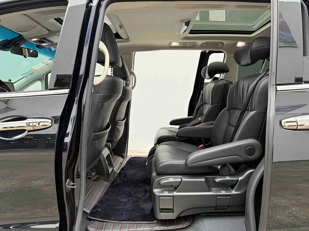 Honda Odyssey 2022 — фото 10