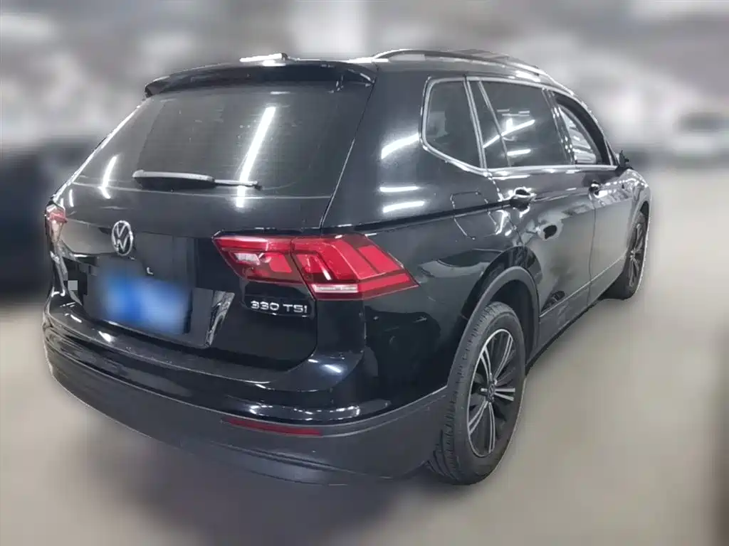 Volkswagen Tiguan L 2021 — фото 12