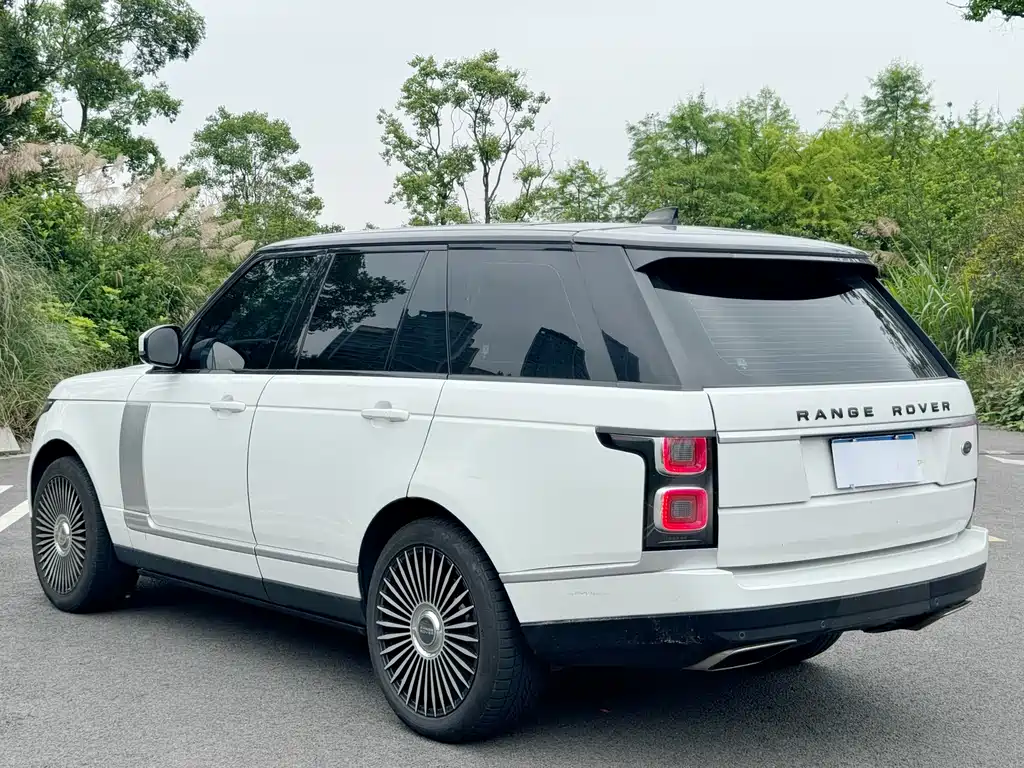 Land Rover Range Rover 2017 — фото 16