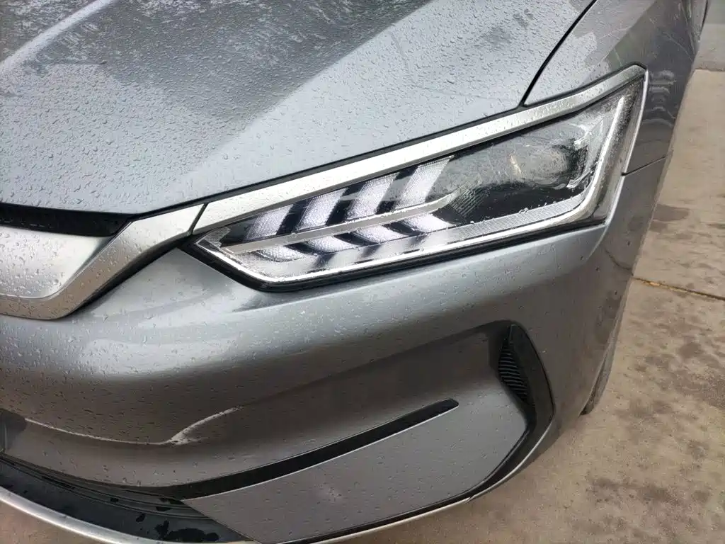 BYD Qin PLUS 2021 — фото 18
