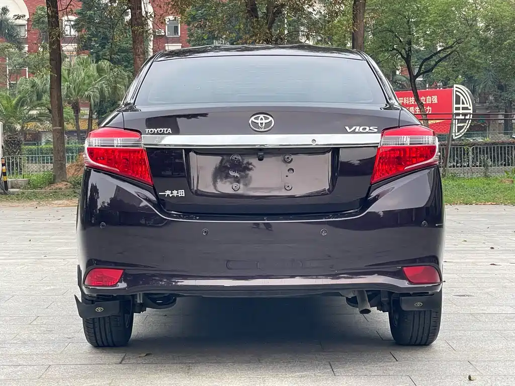 Toyota Vios 2014 — фото 13