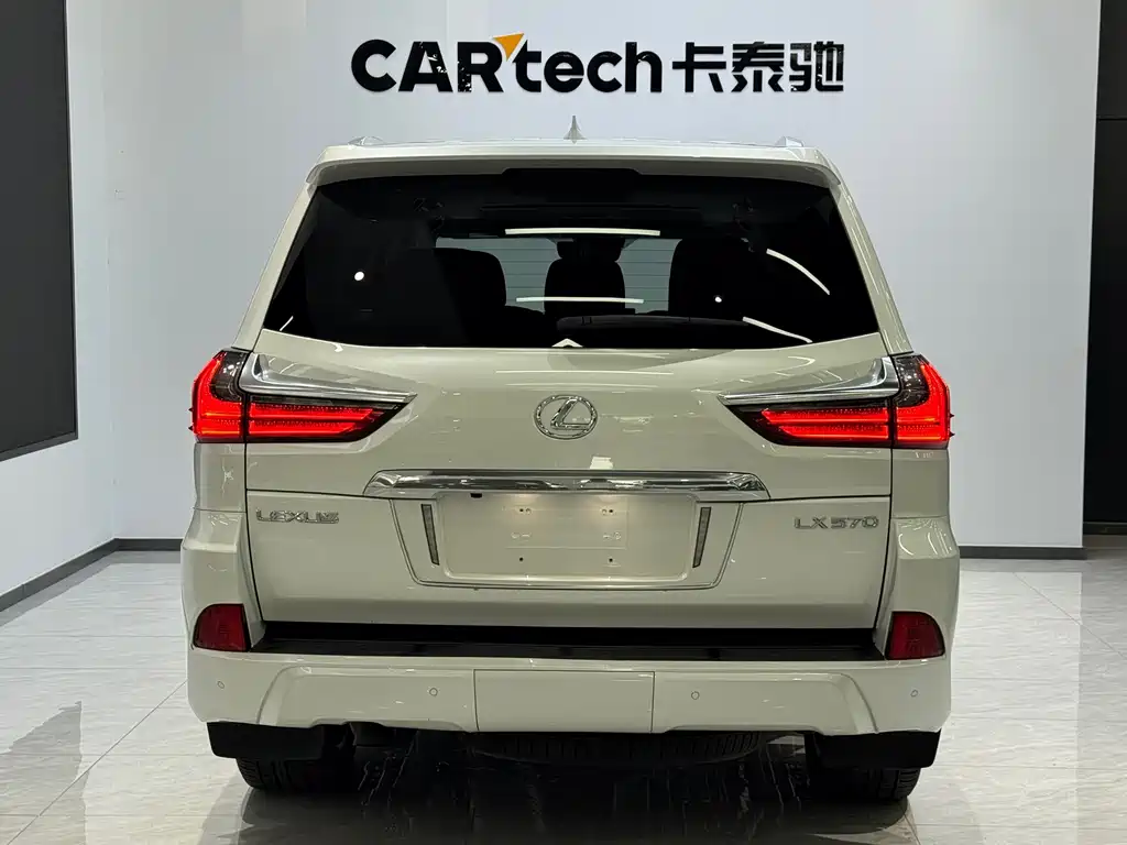 Lexus LX 2019 — фото 4