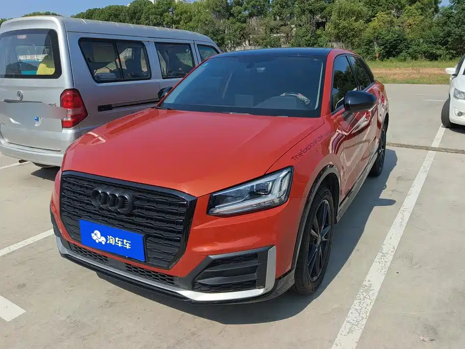 Audi Q2L 2019