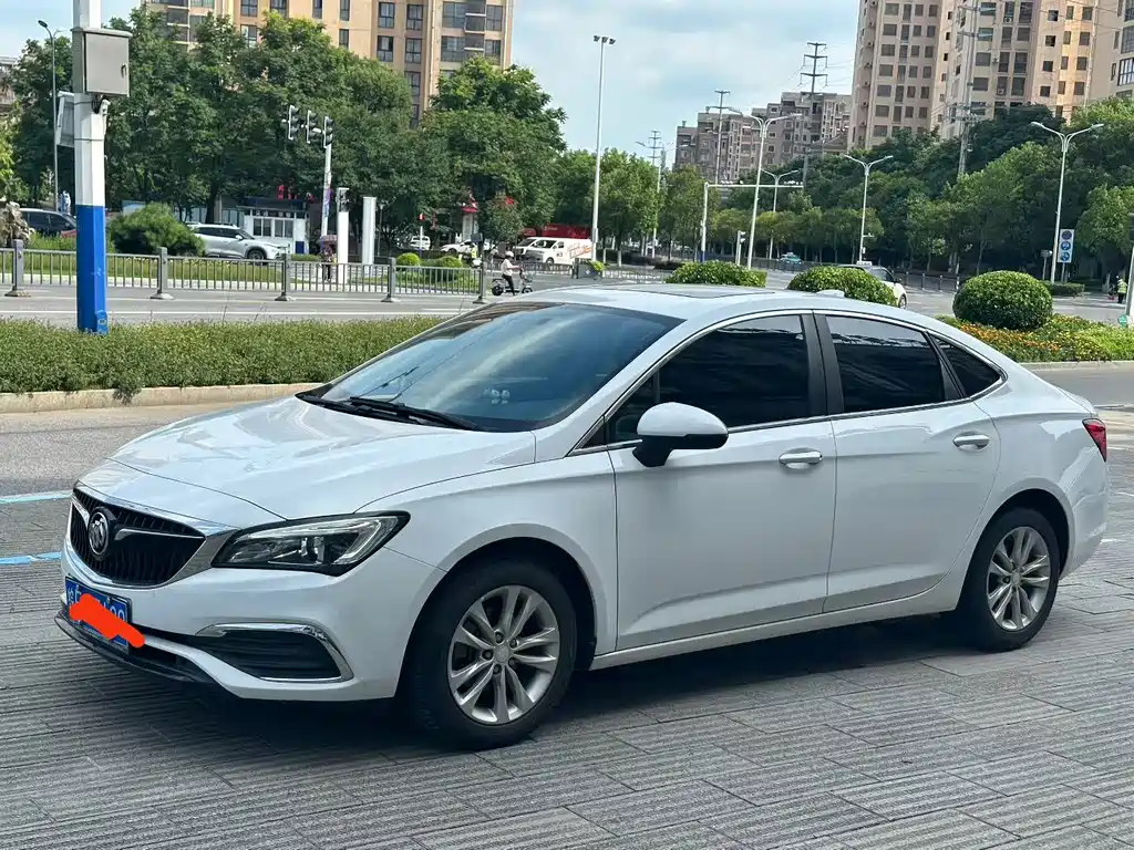 Buick Verano 2018 — фото 2