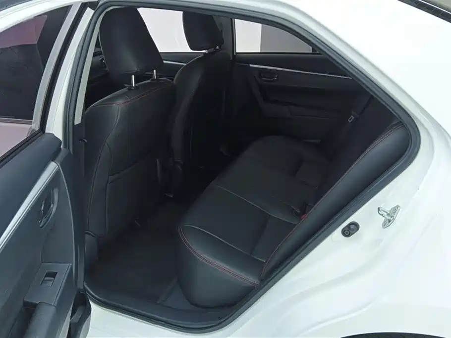Toyota Corolla 2019 — фото 11