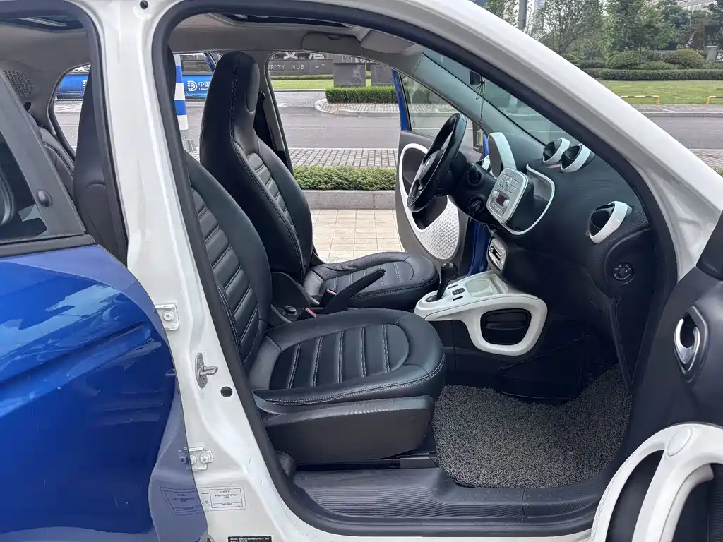 smart Forfour 2017 — фото 22