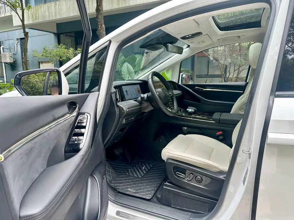 GAC Motor Trumpchi E9 2025