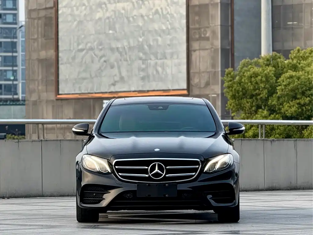 Mercedes-Benz E-Class 2017 — фото 2