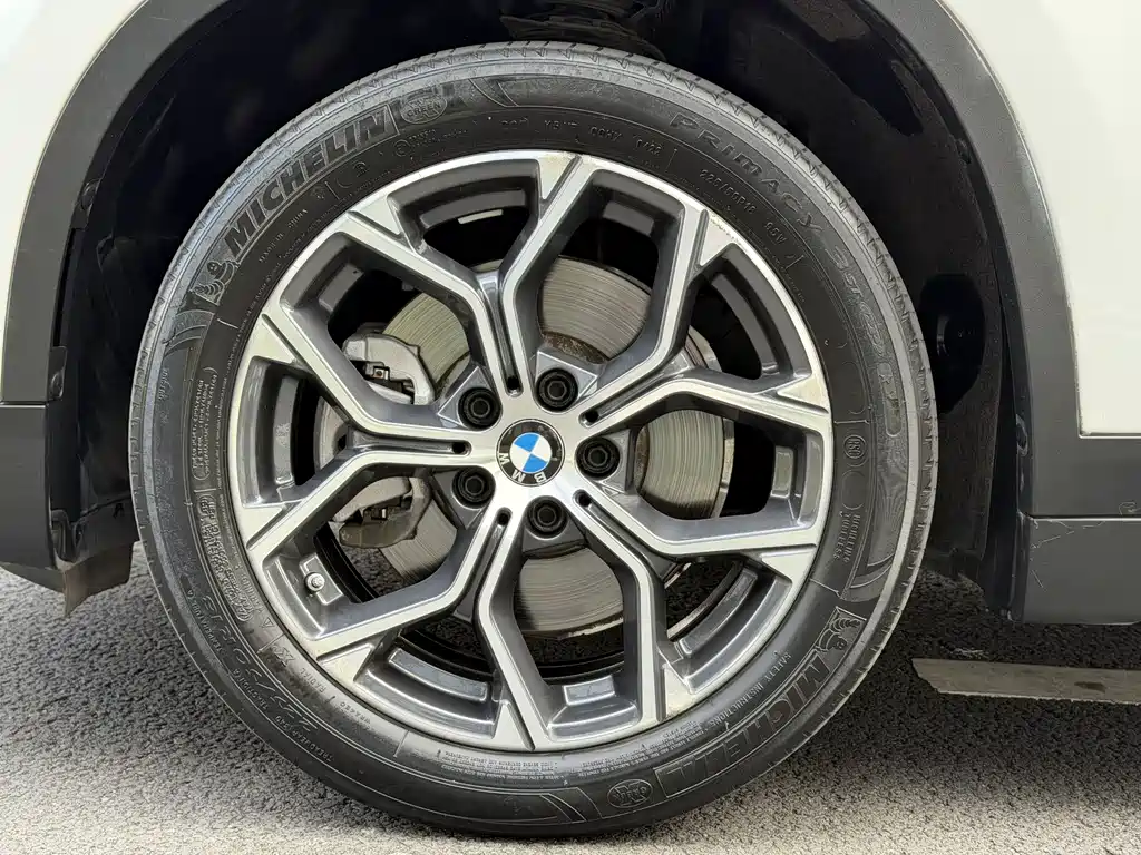 BMW X1 2022 — фото 7
