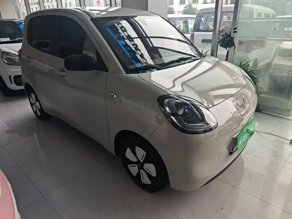 Wuling Hongguang MINIEV 2025