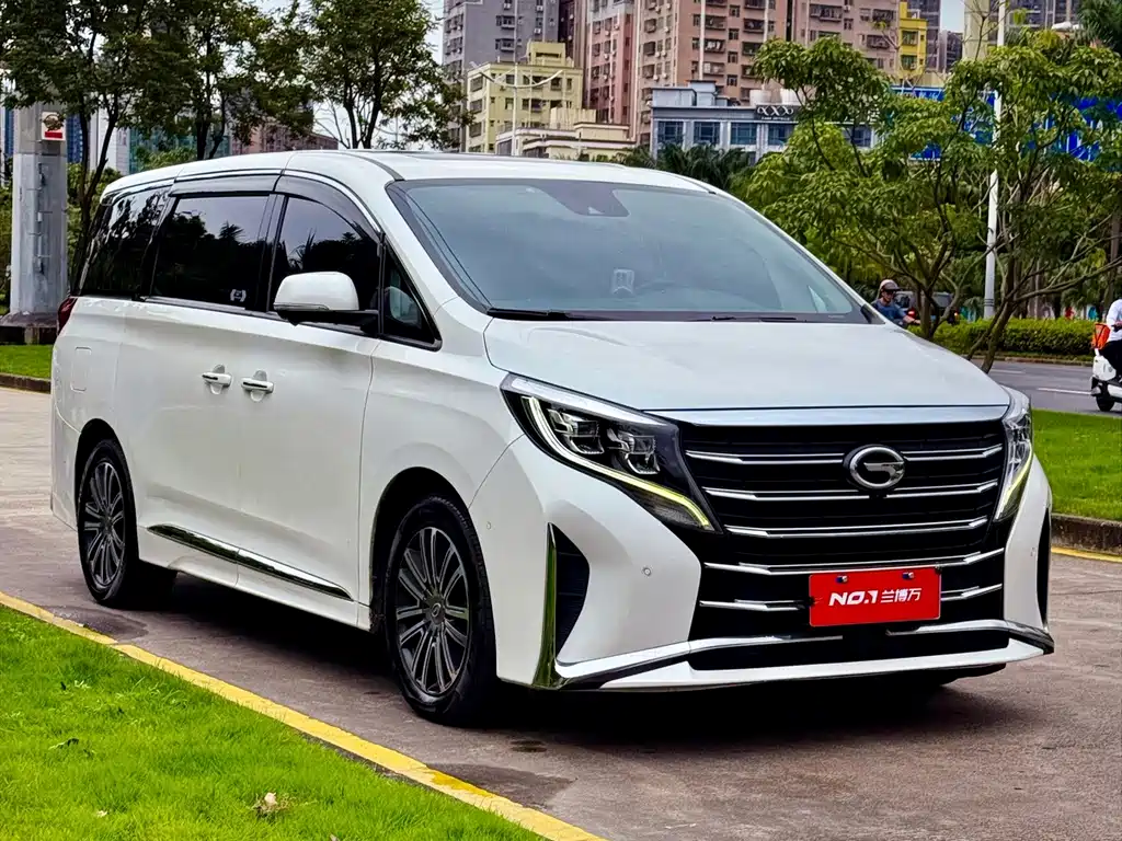 GAC Trumpchi M8 2021 — фото 3