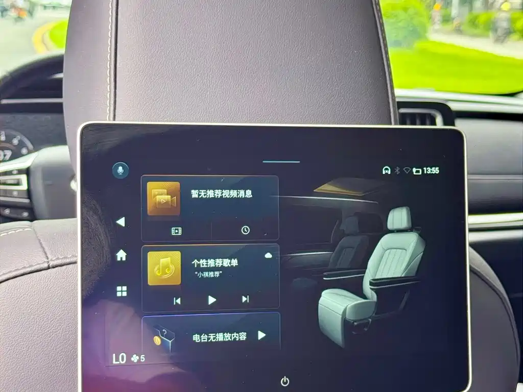 GAC Trumpchi M8 2021 — фото 19