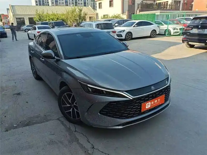 BYD Qin L 2025 — фото 3