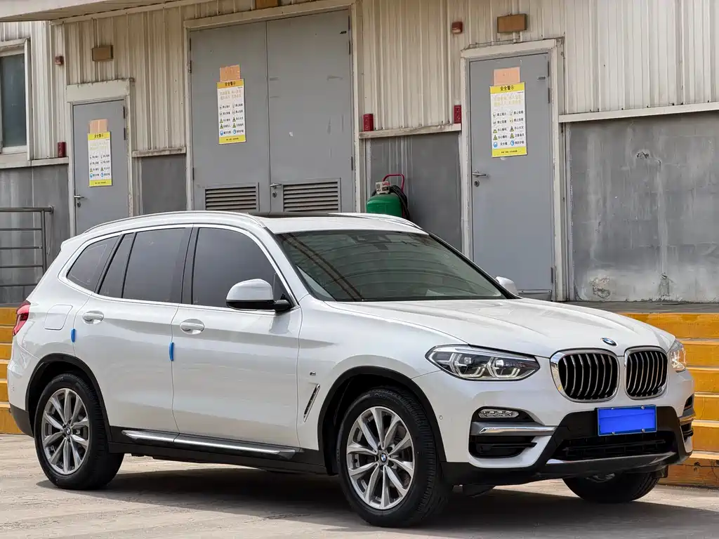 BMW X3 2018 — фото 3
