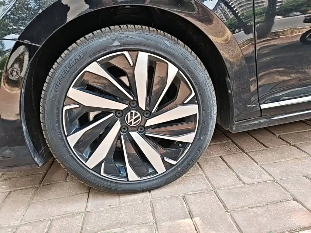 Volkswagen Passat 2022 — фото 23