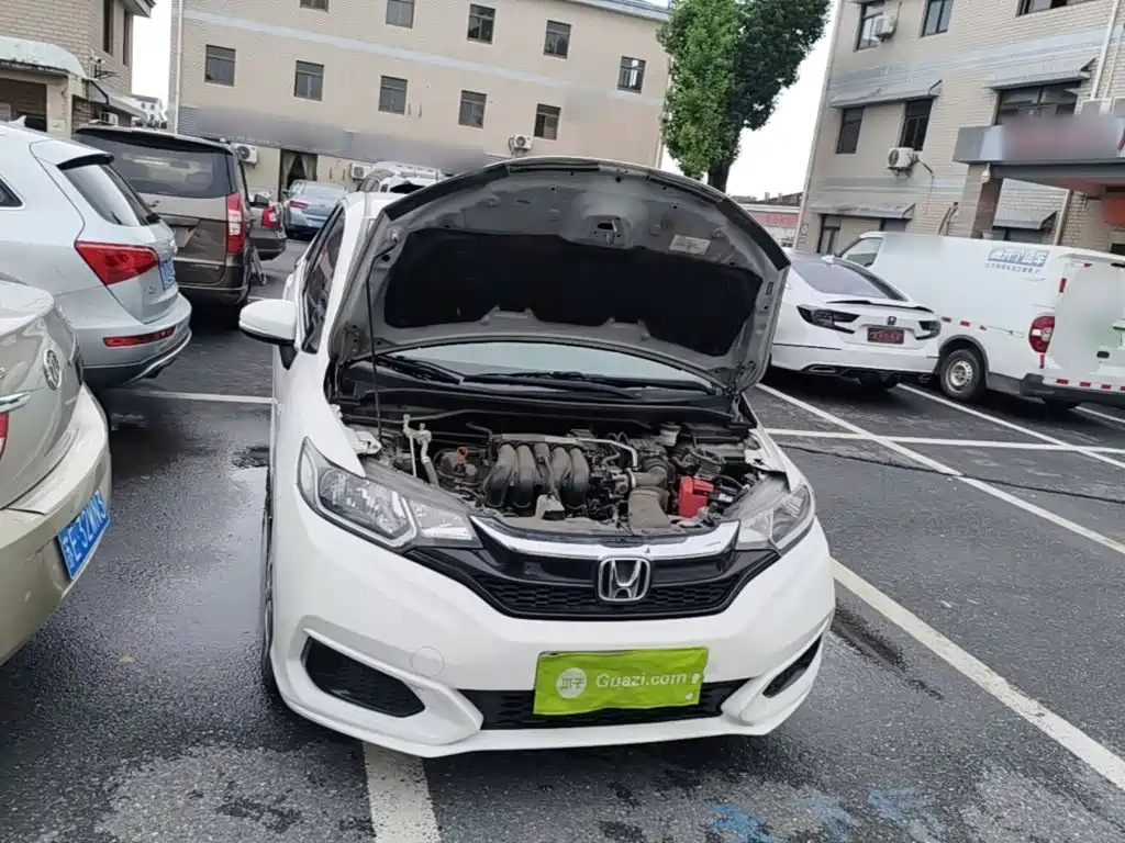 Honda Fit 2018 — фото 20