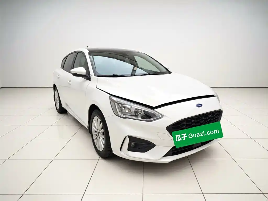 Ford Focus 2019 — фото 3