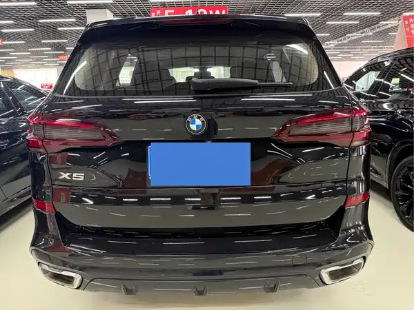 BMW X5 2023