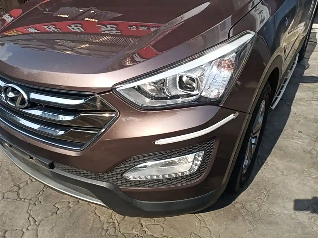 Hyundai Santa Fe 2014 — фото 24