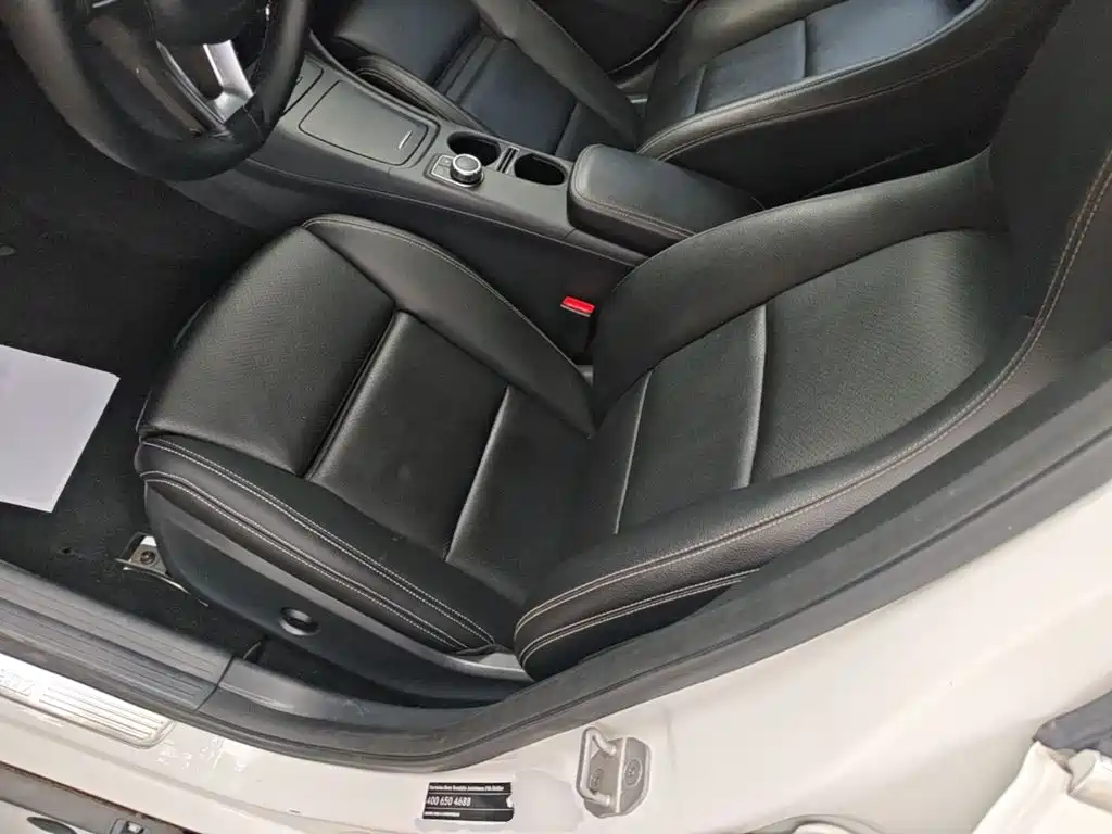 Mercedes-Benz GLA 2016 — фото 15