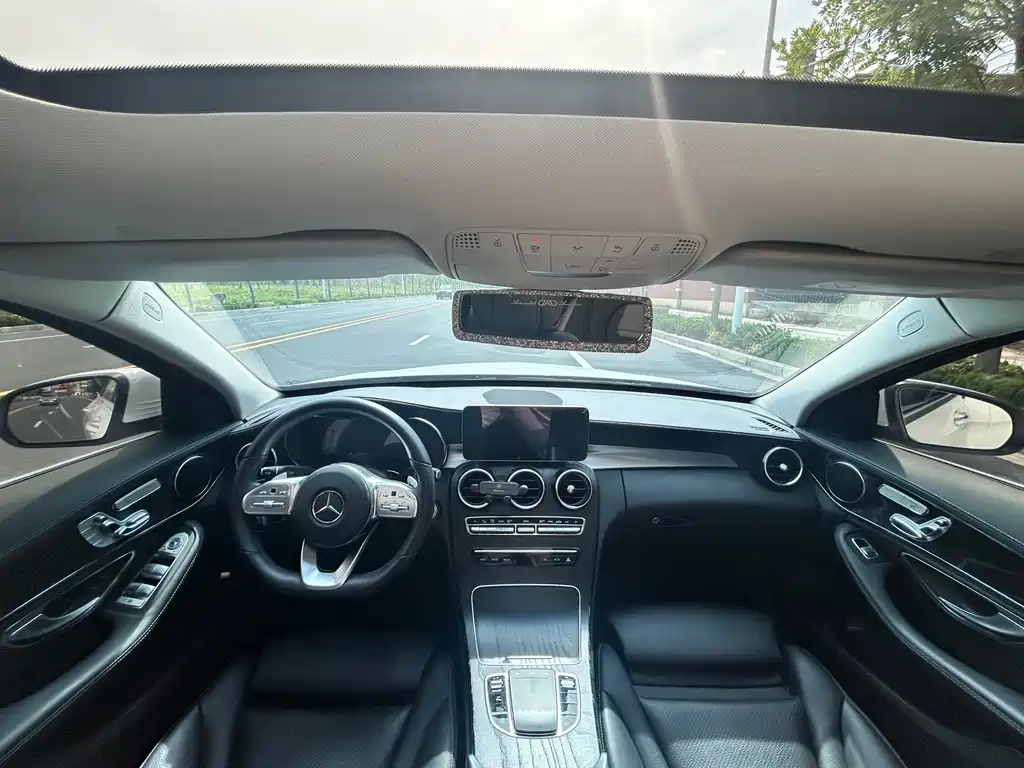 Mercedes-Benz C-Class 2020 — фото 12