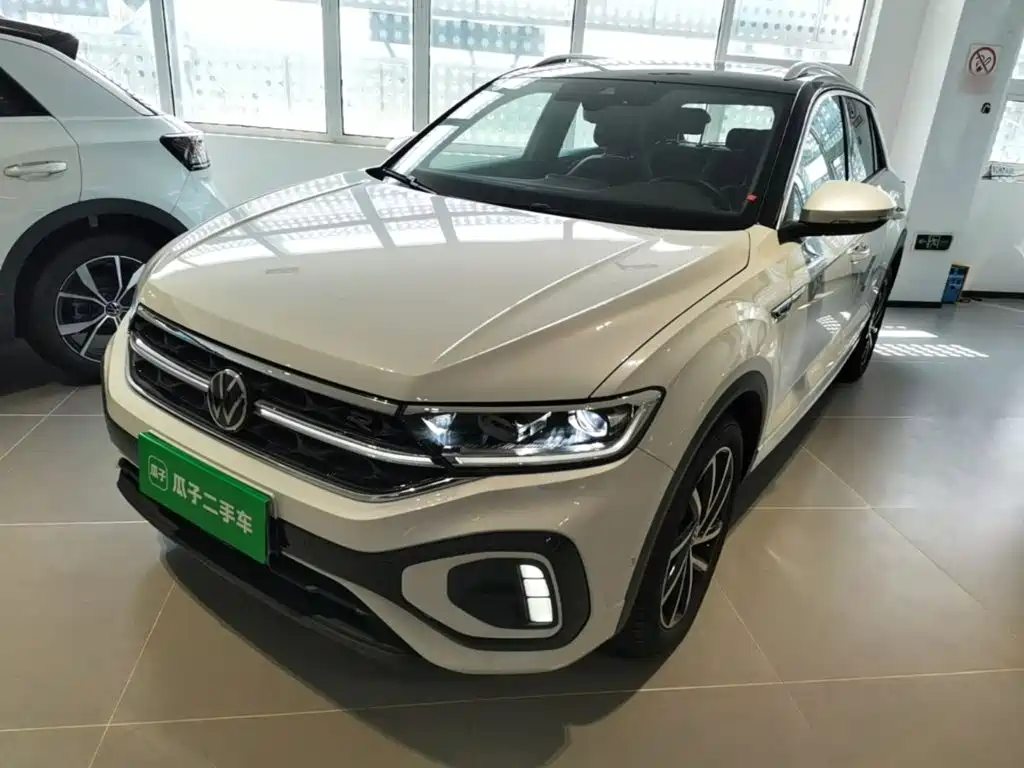 Volkswagen T-Roc 2024