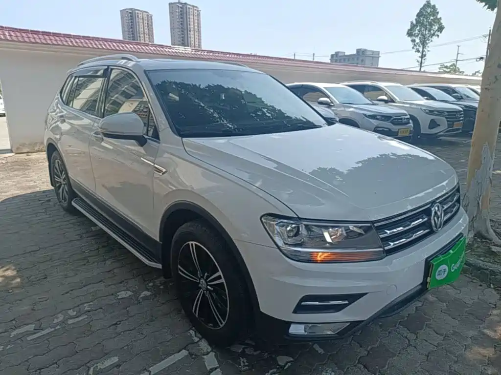 Volkswagen Tiguan L 2020