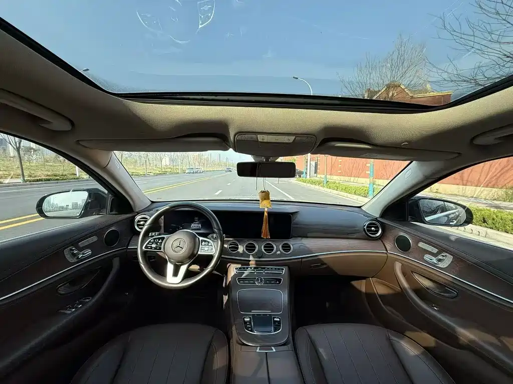 Mercedes-Benz E-Class 2020