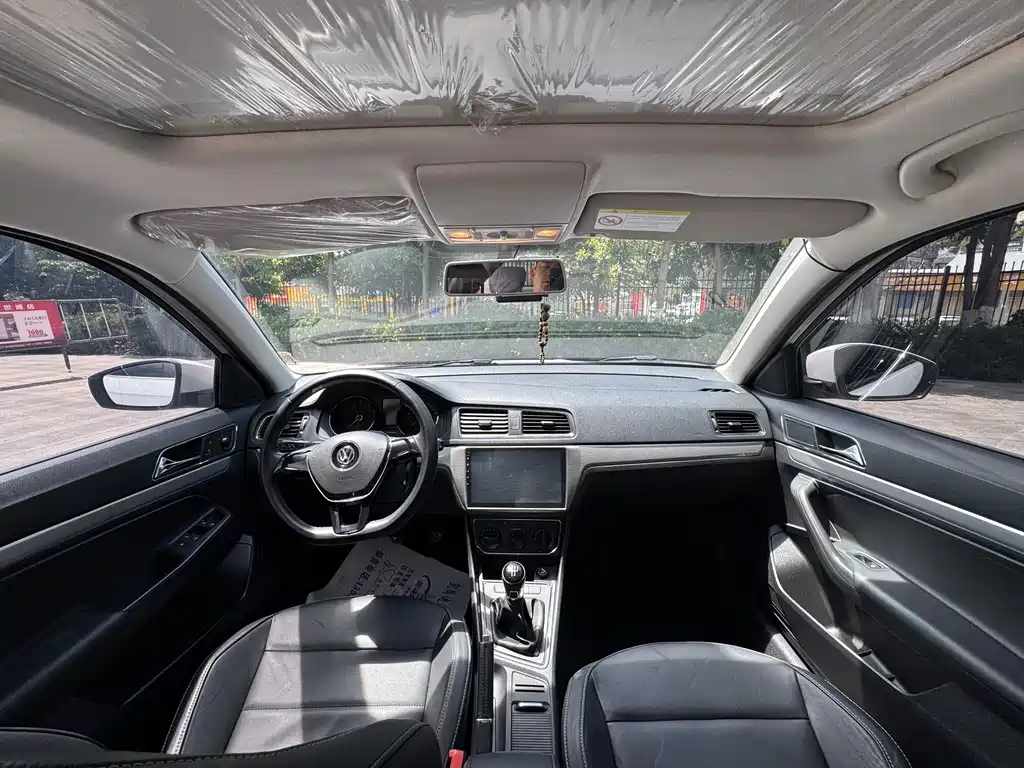 Volkswagen Gran Lavida 2017