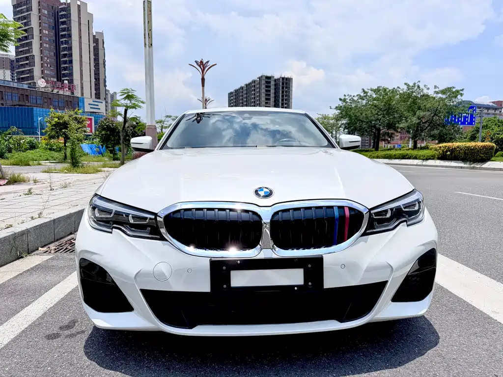 BMW 3 Series 2020