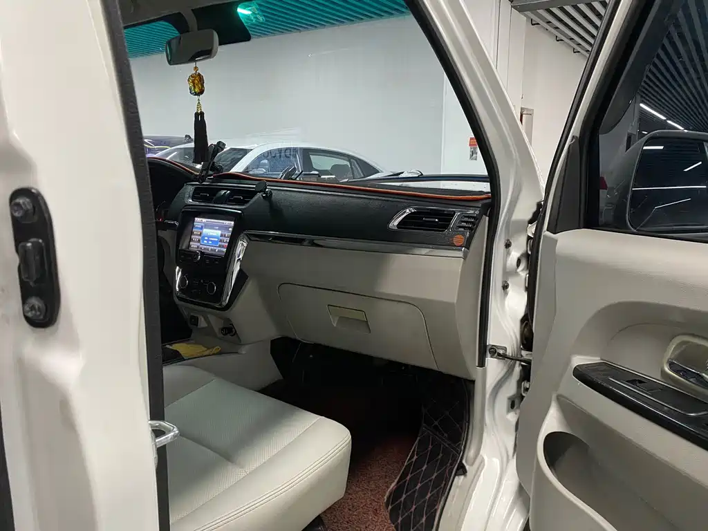 Jinbei New Hiace X30L 2019 — фото 10