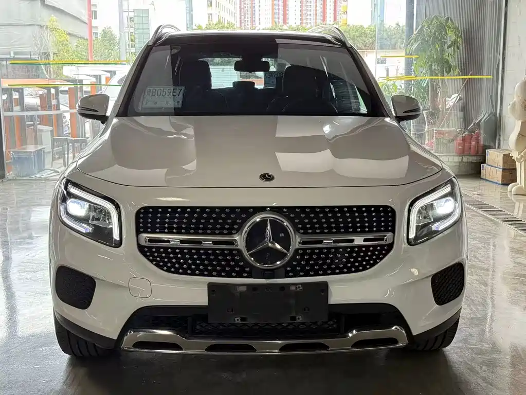 Mercedes-Benz GLB 2022 — фото 3